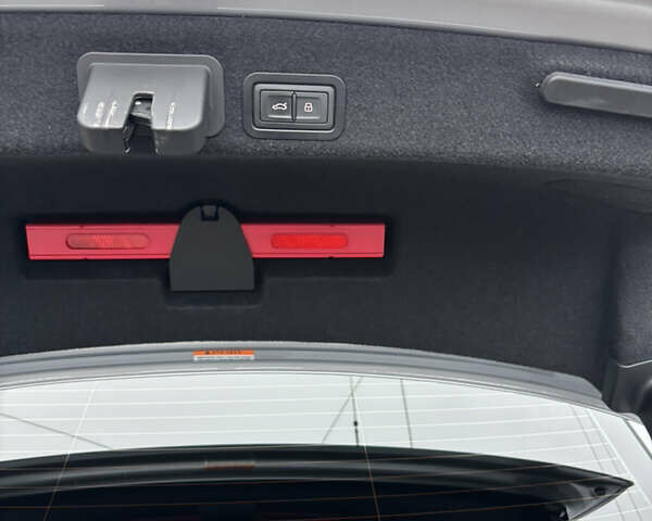 Серый Ауди А6, объемом двигателя 1.97 л и пробегом 120 тыс. км за 26500 $, фото 23 на Automoto.ua