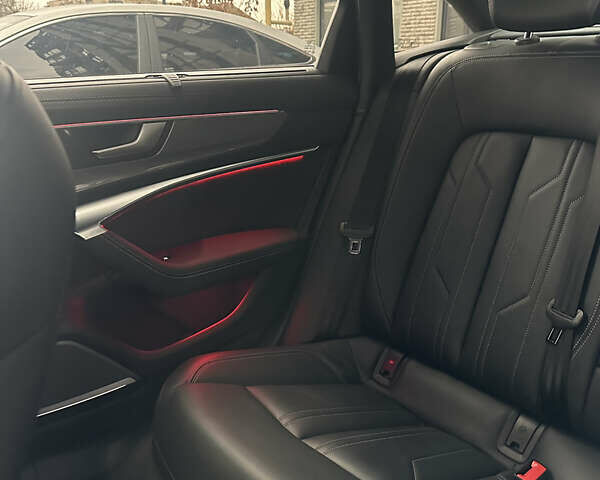 Сірий Ауді А6, об'ємом двигуна 2.97 л та пробігом 134 тис. км за 51000 $, фото 45 на Automoto.ua