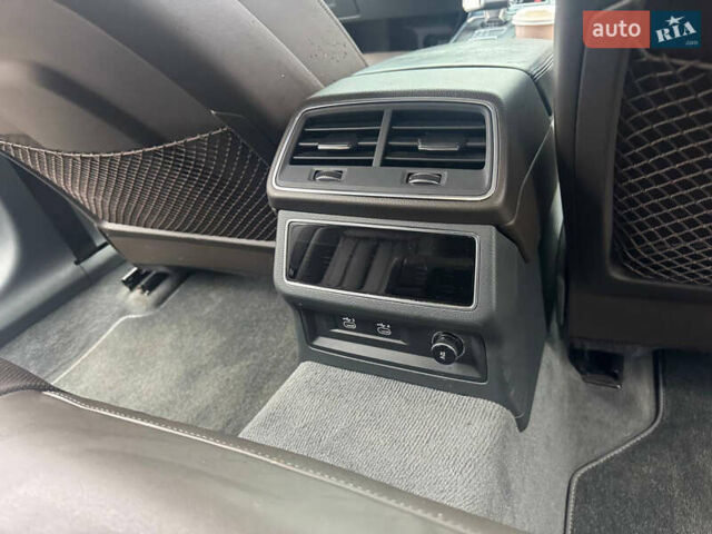 Сірий Ауді А6, об'ємом двигуна 3 л та пробігом 53 тис. км за 40000 $, фото 40 на Automoto.ua
