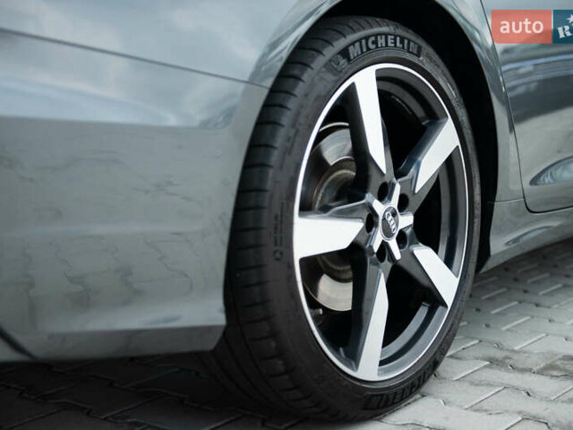 Ауди А6 2018 в Мукачеве на Automoto.ua Серый Ауди А6, объемом двигателя 3 л и пробегом 174 тыс. км за 41000 $, фото 15 на Automoto.ua