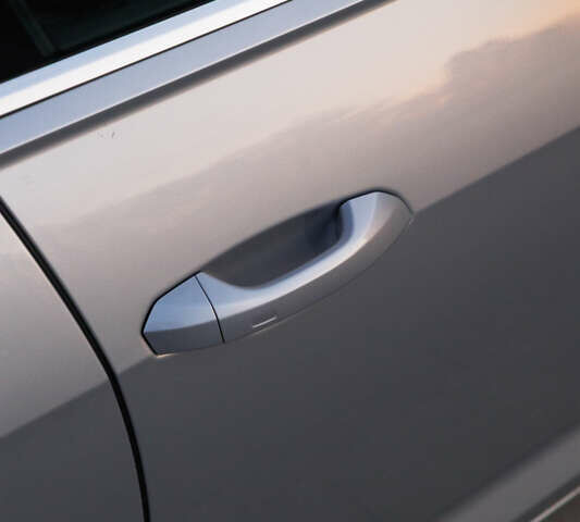 Сірий Ауді А6, об'ємом двигуна 2.97 л та пробігом 294 тис. км за 29999 $, фото 46 на Automoto.ua