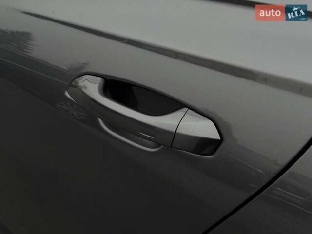 Серый Ауди А6, объемом двигателя 3 л и пробегом 140 тыс. км за 32500 $, фото 48 на Automoto.ua