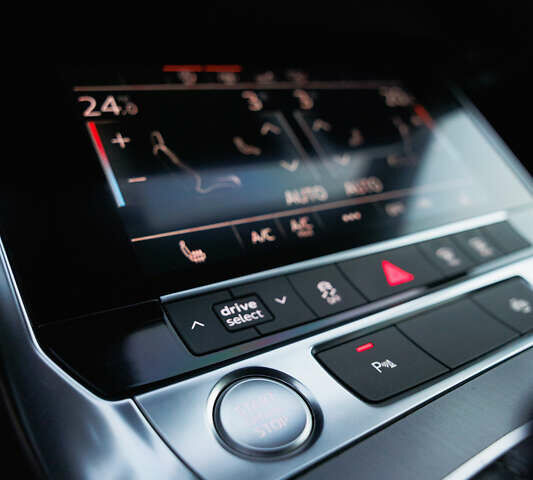 Сірий Ауді А6, об'ємом двигуна 2.97 л та пробігом 294 тис. км за 29999 $, фото 56 на Automoto.ua