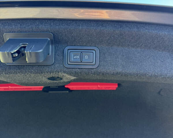 Серый Ауди А6, объемом двигателя 2.97 л и пробегом 170 тыс. км за 39999 $, фото 15 на Automoto.ua