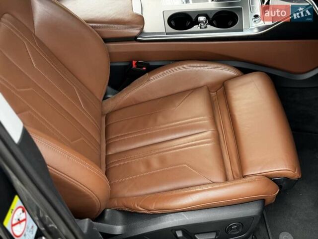 Сірий Ауді А6, об'ємом двигуна 1.97 л та пробігом 138 тис. км за 36750 $, фото 46 на Automoto.ua