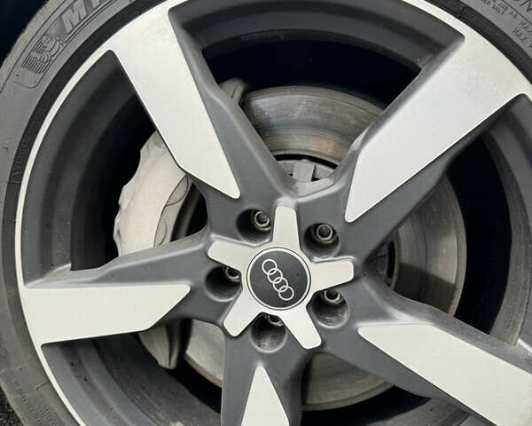 Сірий Ауді А6, об'ємом двигуна 3 л та пробігом 98 тис. км за 44500 $, фото 1 на Automoto.ua