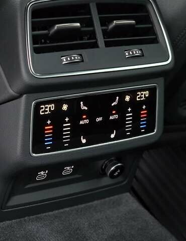 Сірий Ауді А6, об'ємом двигуна 3 л та пробігом 175 тис. км за 35500 $, фото 46 на Automoto.ua