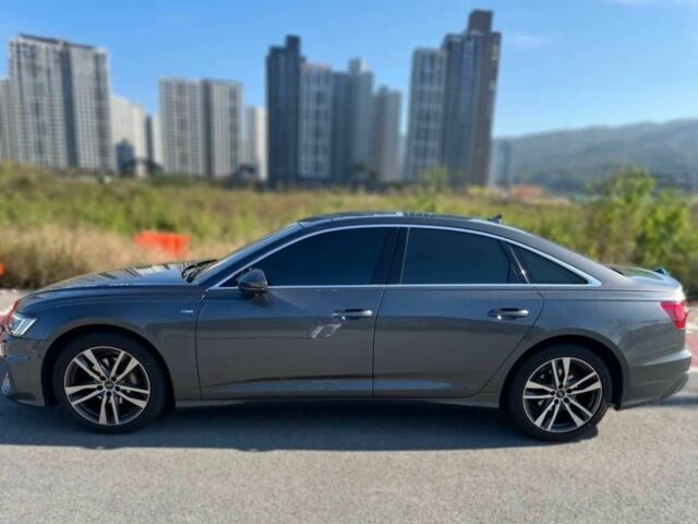 Серый Ауди А6, объемом двигателя 2 л и пробегом 39 тыс. км за 26988 $, фото 2 на Automoto.ua