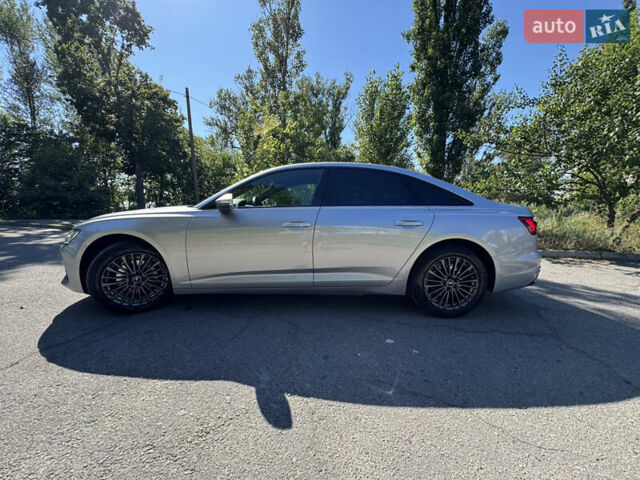 Сірий Ауді А6, об'ємом двигуна 1.97 л та пробігом 62 тис. км за 50500 $, фото 3 на Automoto.ua