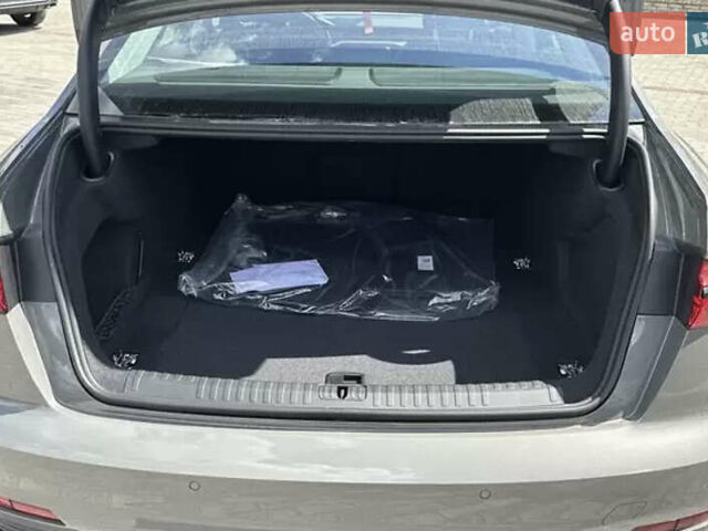 Серый Ауди А6, объемом двигателя 1.97 л и пробегом 29 тыс. км за 56000 $, фото 11 на Automoto.ua