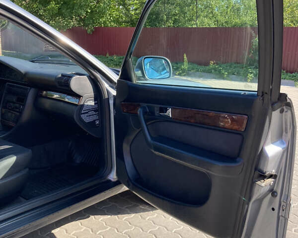 Серый Ауди А6, объемом двигателя 2.6 л и пробегом 580 тыс. км за 3200 $, фото 8 на Automoto.ua