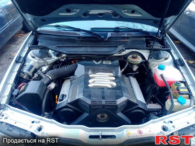 Серый Ауди А6, объемом двигателя 2.6 л и пробегом 417 тыс. км за 4990 $, фото 4 на Automoto.ua