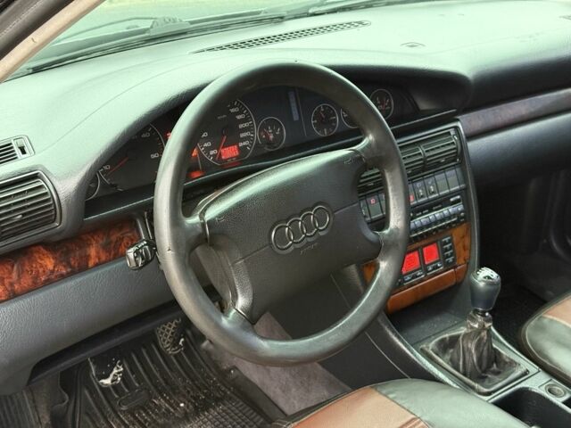 Сірий Ауді А6, об'ємом двигуна 2.5 л та пробігом 1 тис. км за 2350 $, фото 12 на Automoto.ua