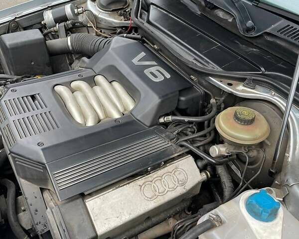 Серый Ауди А6, объемом двигателя 2.6 л и пробегом 479 тыс. км за 3500 $, фото 12 на Automoto.ua