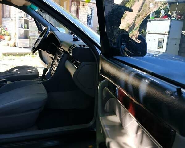 Сірий Ауді А6, об'ємом двигуна 2.6 л та пробігом 352 тис. км за 5000 $, фото 16 на Automoto.ua