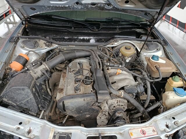 Сірий Ауді А6, об'ємом двигуна 1.8 л та пробігом 327 тис. км за 3300 $, фото 2 на Automoto.ua