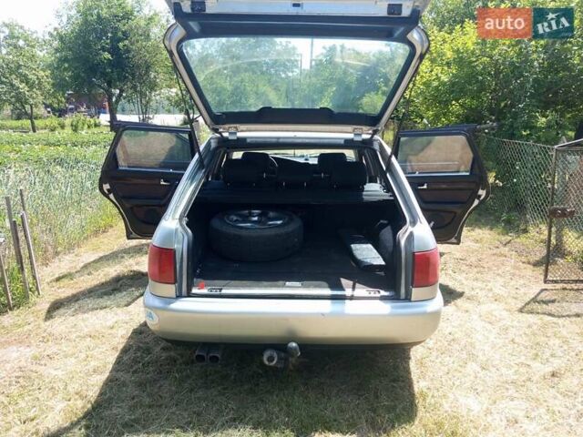 Серый Ауди А6, объемом двигателя 2.6 л и пробегом 400 тыс. км за 3150 $, фото 5 на Automoto.ua