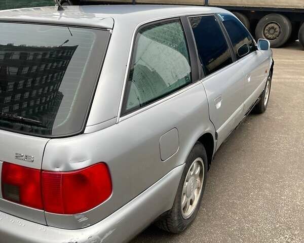 Серый Ауди А6, объемом двигателя 2.6 л и пробегом 479 тыс. км за 3500 $, фото 2 на Automoto.ua