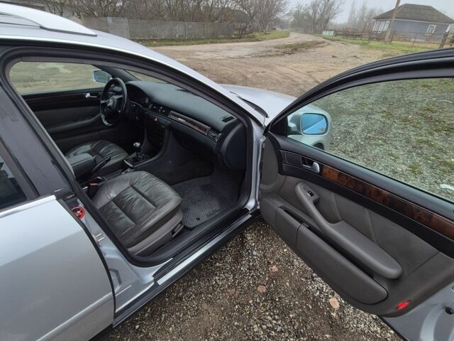 Серый Ауди А6, объемом двигателя 2.5 л и пробегом 356 тыс. км за 3100 $, фото 12 на Automoto.ua