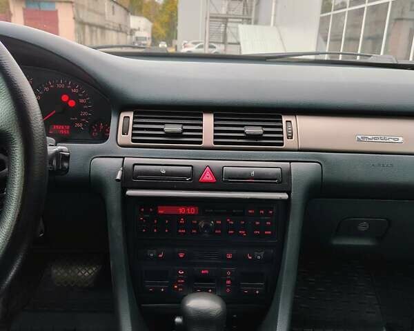 Сірий Ауді А6, об'ємом двигуна 2.5 л та пробігом 392 тис. км за 4500 $, фото 11 на Automoto.ua