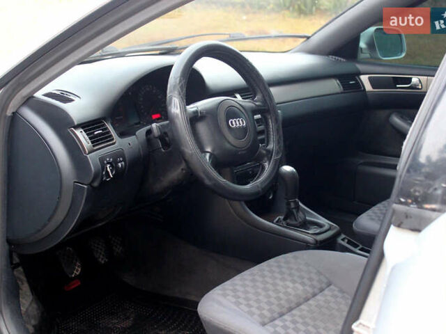 Серый Ауди А6, объемом двигателя 2.5 л и пробегом 300 тыс. км за 3500 $, фото 16 на Automoto.ua