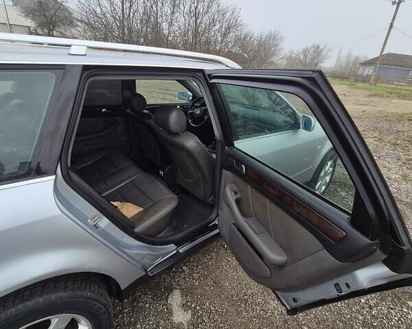 Сірий Ауді А6, об'ємом двигуна 2.5 л та пробігом 356 тис. км за 3100 $, фото 12 на Automoto.ua