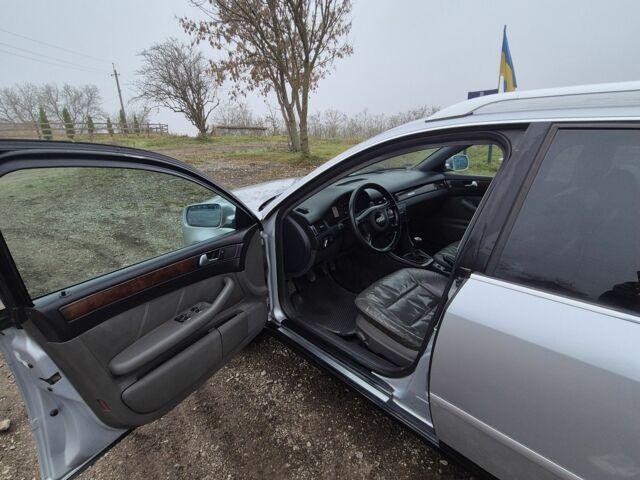 Серый Ауди А6, объемом двигателя 2.5 л и пробегом 356 тыс. км за 3100 $, фото 11 на Automoto.ua