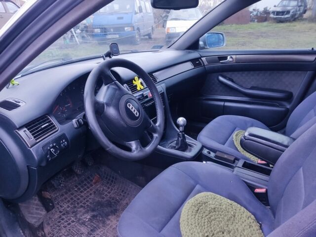 Серый Ауди А6, объемом двигателя 2.5 л и пробегом 370 тыс. км за 1299 $, фото 4 на Automoto.ua