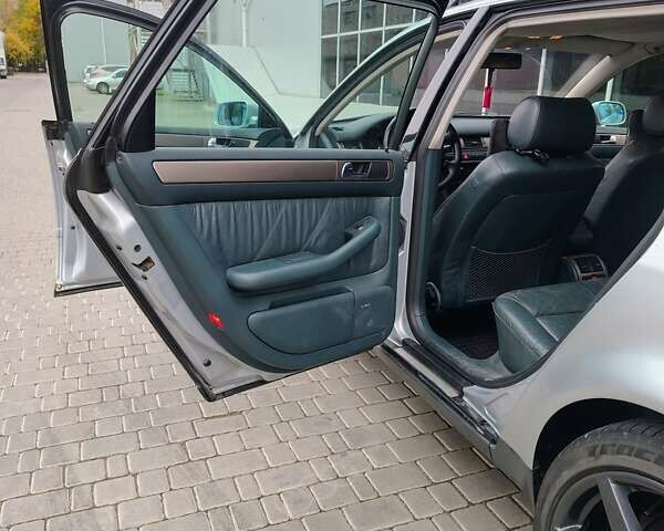 Ауді А6 1998 у Одесі на Automoto.ua Сірий Ауді А6, об'ємом двигуна 2.5 л та пробігом 392 тис. км за 4500 $, фото 16 на Automoto.ua