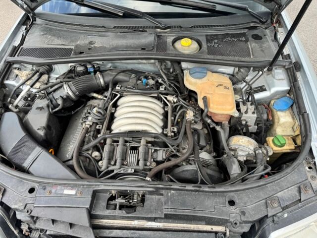 Сірий Ауді А6, об'ємом двигуна 2.8 л та пробігом 260 тис. км за 4500 $, фото 4 на Automoto.ua