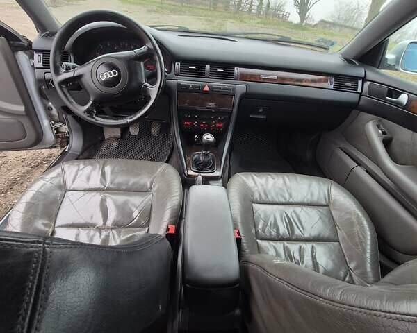 Сірий Ауді А6, об'ємом двигуна 2.5 л та пробігом 356 тис. км за 3100 $, фото 10 на Automoto.ua