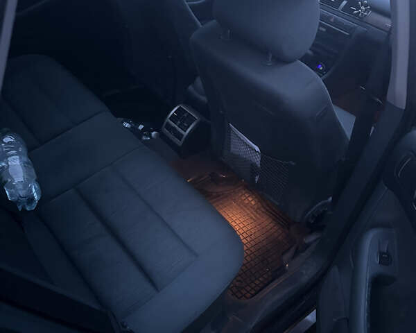 Сірий Ауді А6, об'ємом двигуна 2.5 л та пробігом 487 тис. км за 3900 $, фото 1 на Automoto.ua