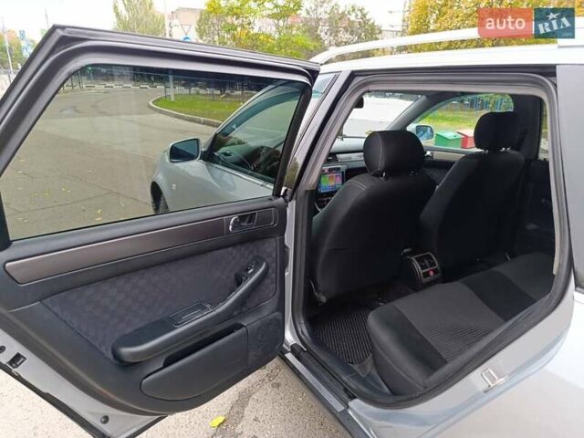 Серый Ауди А6, объемом двигателя 2.5 л и пробегом 380 тыс. км за 3999 $, фото 40 на Automoto.ua