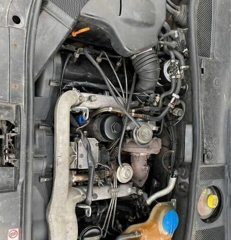 Сірий Ауді А6, об'ємом двигуна 2.5 л та пробігом 300 тис. км за 1750 $, фото 5 на Automoto.ua