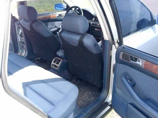 Серый Ауди А6, объемом двигателя 2.4 л и пробегом 275 тыс. км за 4600 $, фото 7 на Automoto.ua
