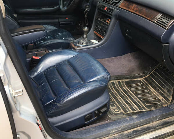 Сірий Ауді А6, об'ємом двигуна 2.5 л та пробігом 403 тис. км за 1750 $, фото 3 на Automoto.ua