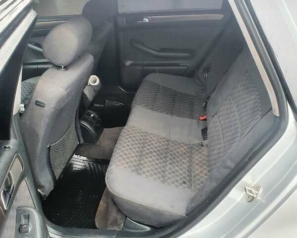 Серый Ауди А6, объемом двигателя 2.5 л и пробегом 300 тыс. км за 3200 $, фото 2 на Automoto.ua