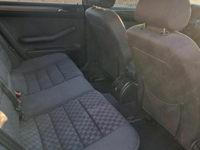 Сірий Ауді А6, об'ємом двигуна 1.9 л та пробігом 384 тис. км за 2300 $, фото 7 на Automoto.ua