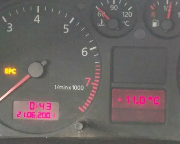 Серый Ауди А6, объемом двигателя 1.78 л и пробегом 337 тыс. км за 4500 $, фото 15 на Automoto.ua