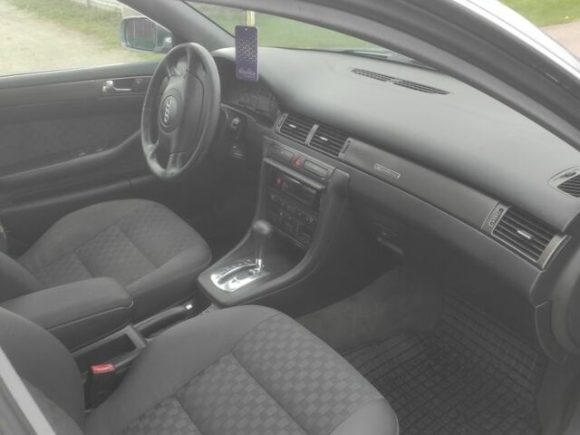 Серый Ауди А6, объемом двигателя 2.5 л и пробегом 300 тыс. км за 2500 $, фото 4 на Automoto.ua