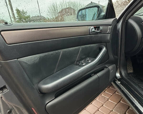 Серый Ауди А6, объемом двигателя 2.5 л и пробегом 497 тыс. км за 4199 $, фото 38 на Automoto.ua