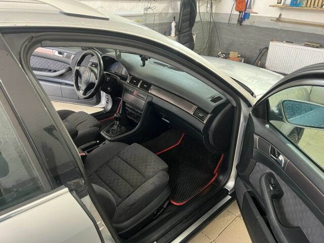 Серый Ауди А6, объемом двигателя 2.5 л и пробегом 495 тыс. км за 3300 $, фото 4 на Automoto.ua