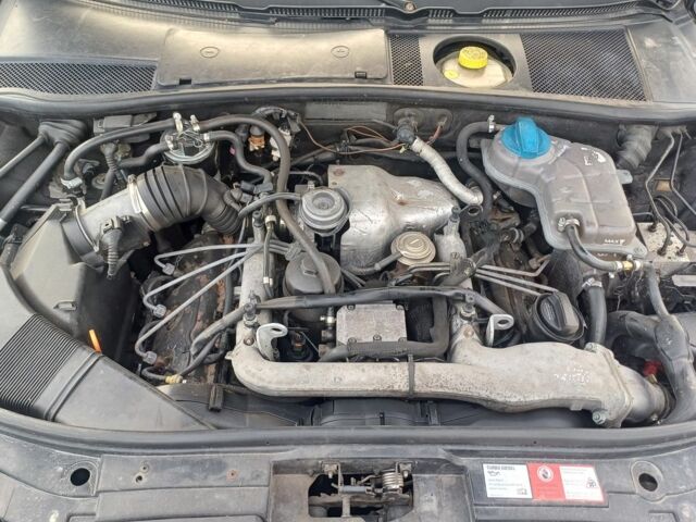 Серый Ауди А6, объемом двигателя 0 л и пробегом 300 тыс. км за 2599 $, фото 10 на Automoto.ua