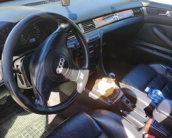 Сірий Ауді А6, об'ємом двигуна 2.5 л та пробігом 342 тис. км за 4300 $, фото 5 на Automoto.ua