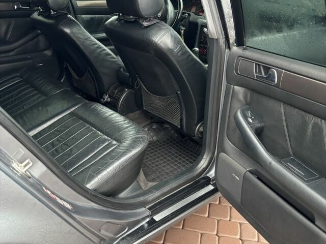 Серый Ауди А6, объемом двигателя 2.5 л и пробегом 399 тыс. км за 4199 $, фото 13 на Automoto.ua