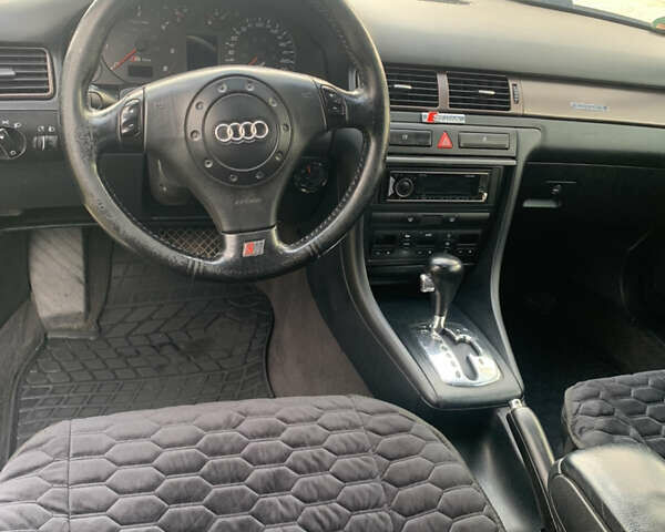 Сірий Ауді А6, об'ємом двигуна 2.5 л та пробігом 313 тис. км за 4400 $, фото 11 на Automoto.ua