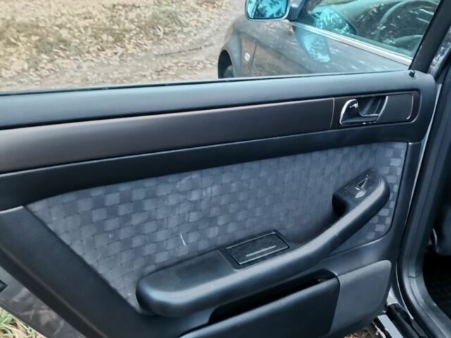 Сірий Ауді А6, об'ємом двигуна 2.5 л та пробігом 240 тис. км за 2999 $, фото 10 на Automoto.ua