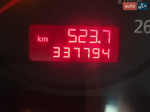 Серый Ауди А6, объемом двигателя 1.78 л и пробегом 337 тыс. км за 4500 $, фото 13 на Automoto.ua