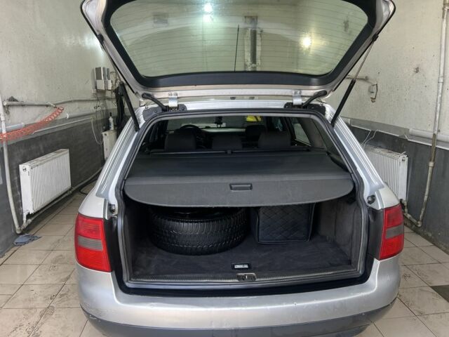 Серый Ауди А6, объемом двигателя 2.5 л и пробегом 495 тыс. км за 3300 $, фото 6 на Automoto.ua