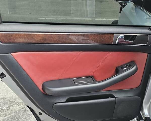 Сірий Ауді А6, об'ємом двигуна 2.5 л та пробігом 200 тис. км за 2900 $, фото 9 на Automoto.ua